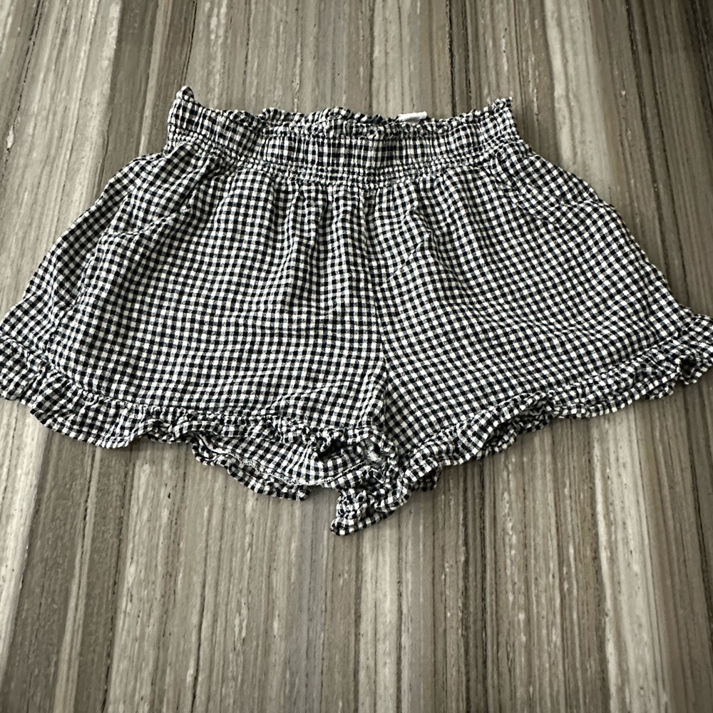 Vanilla Star dressy large shorts
